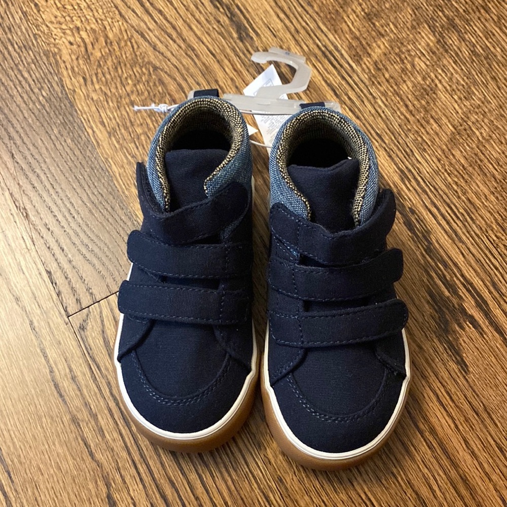 Brand new blue high tops old navy sneakers for boys